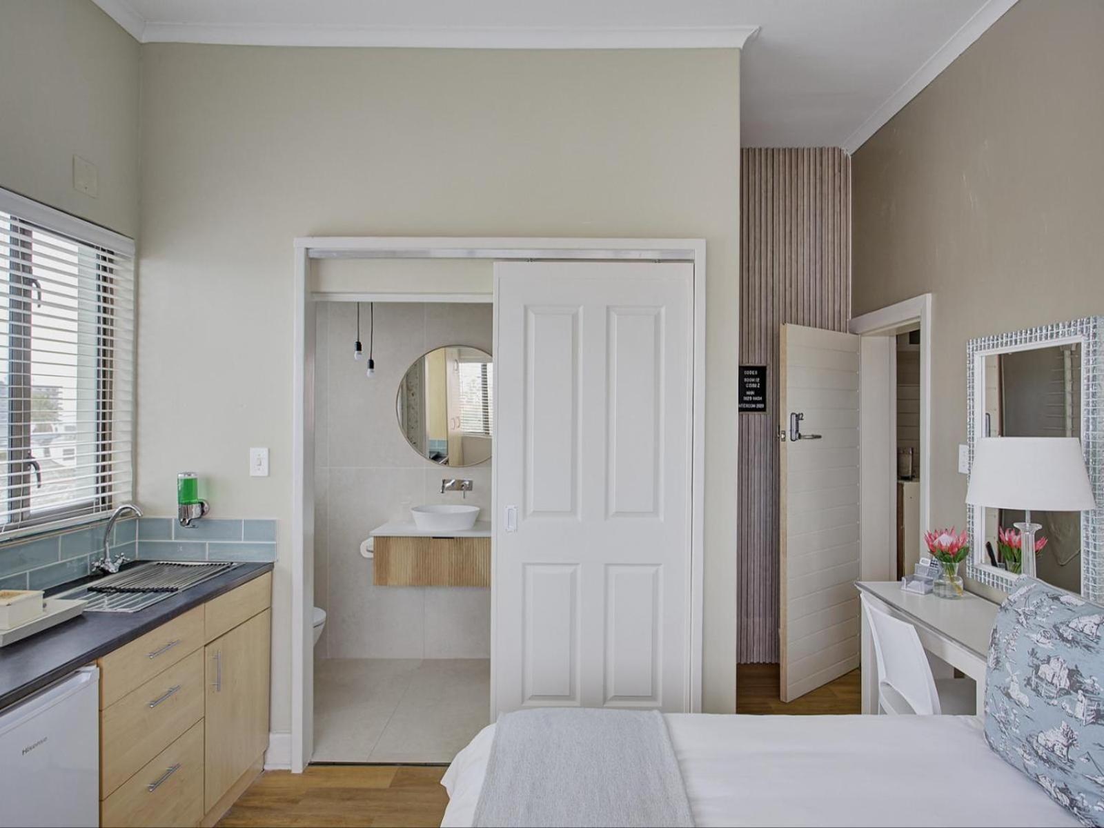 Leeuwenzee Guesthouse Cape Town Room photo
