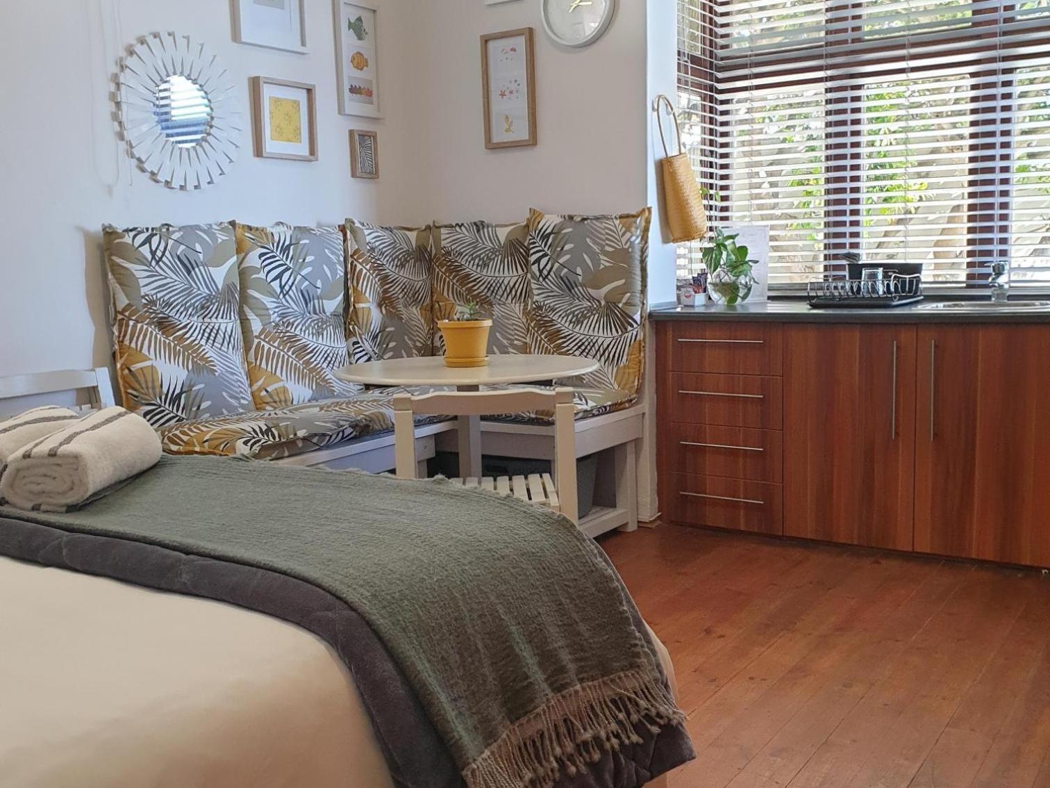 Leeuwenzee Guesthouse Cape Town Room photo